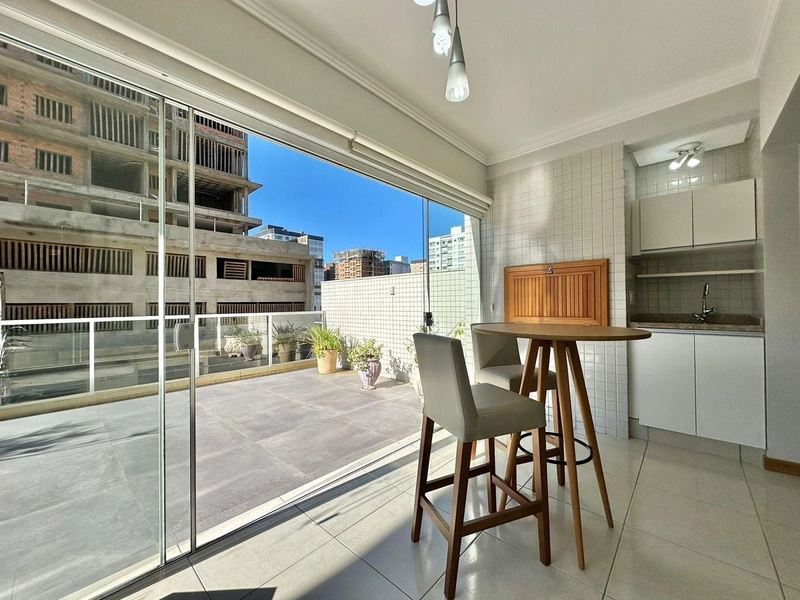 Apartamento 02 dormitórios com Terraço no Bairro Navegantes: 1ª foto da galeria de imagens do imóvel
