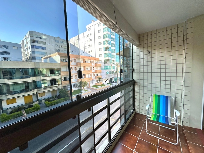 Apartamento de 2 Dormitórios com dependência: 7ª foto da galeria de imagens do imóvel