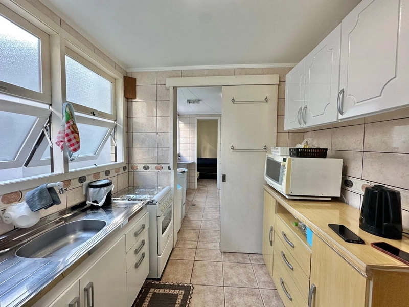 Apartamento de 2 Dormitórios com dependência: 5ª foto da galeria de imagens do imóvel