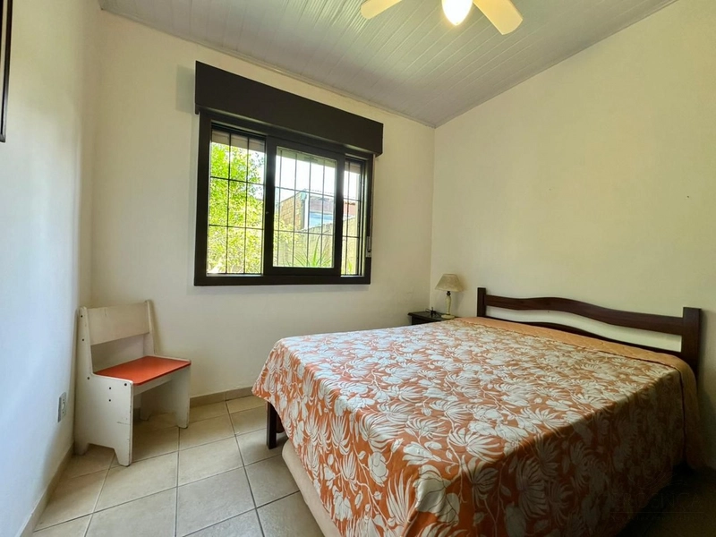 CASA COM 3 TERRENOS APENAS 2 QUADRAS DO MAR GUARANI CAPÃO DA CANOA: 12ª foto da galeria de imagens do imóvel