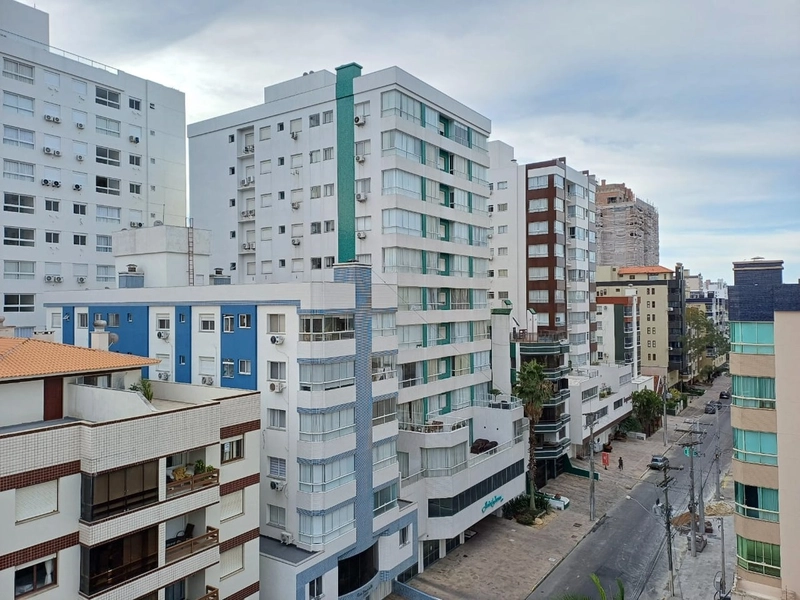 APARTAMENTO DE FRENTE - MOBILIADO - CAPÃO DA CANOA!: 2ª foto da galeria de imagens do imóvel