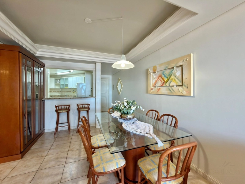 APARTAMENTO À VENDA BEIRA MAR / PRAÇA DO FAROL: 4ª foto da galeria de imagens do imóvel