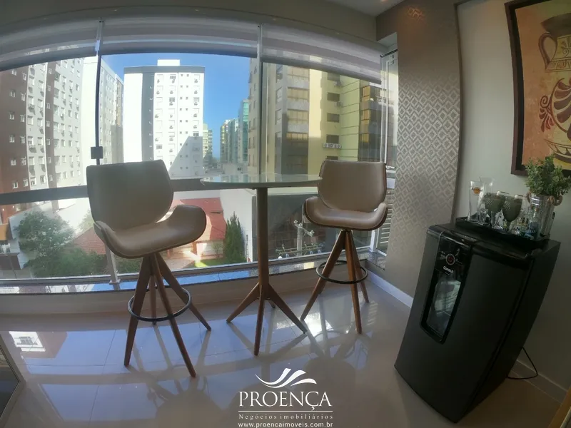 Apartamento 3 dormitórios junto a Praça Tiaraju e ao Mar: 6ª foto da galeria de imagens do imóvel