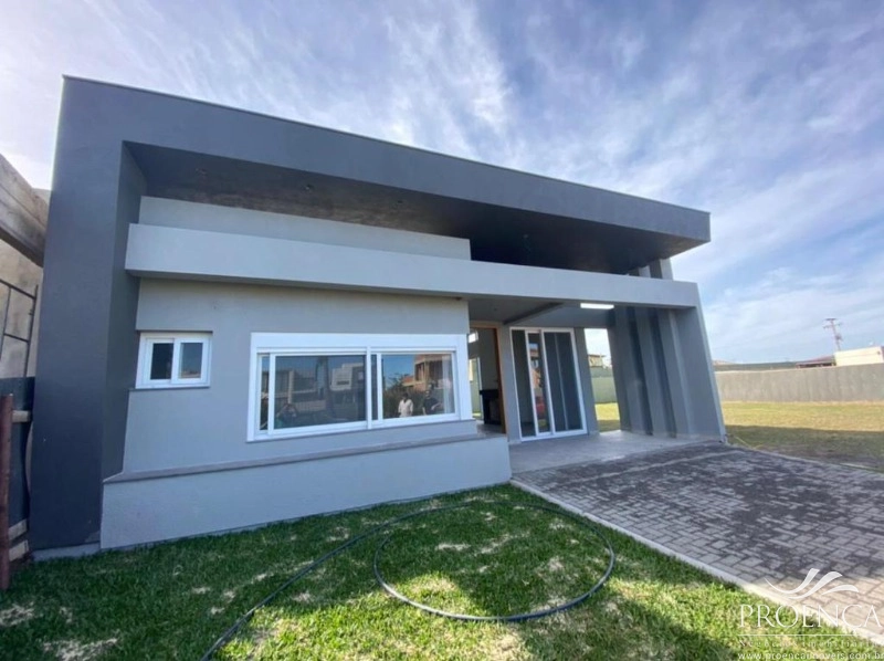 Casas em condomínio à venda em Xangri-Lá.: 1ª foto da galeria de imagens do imóvel