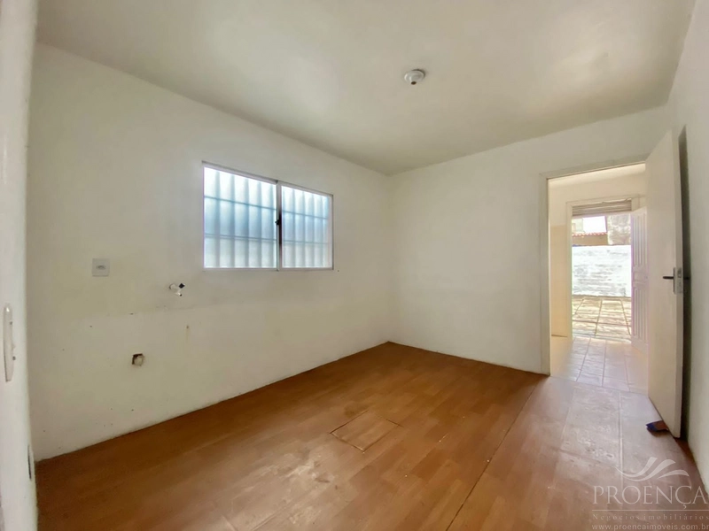 CASA FORA DE CONDOMÍNIO 3 DORMITÓRIOS PARA VENDA, ZONA NOVA.: 4ª foto da galeria de imagens do imóvel