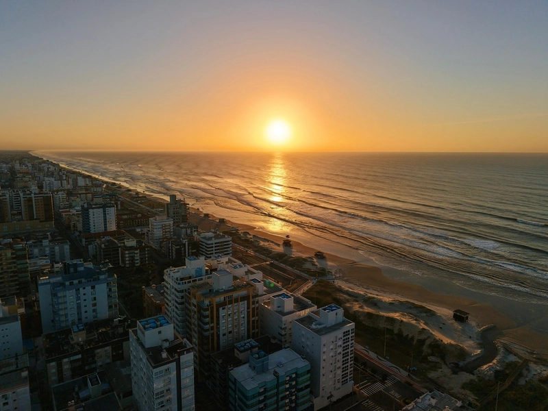 APARTAMENTO À VENDA NA BEIRA MAR DE CAPÃO DA CANOA - NOVIDADE: 4ª foto da galeria de imagens do imóvel