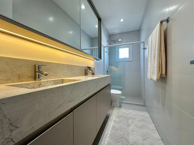 Apartamento 04 dormitórios na Beira-Mar em Capão da Canoa: 13ª foto da galeria de imagens do imóvel