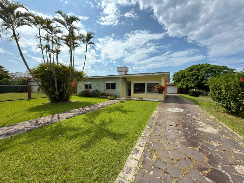 CASA EM ATLÂNTIDA COM DOIS TERRENOS: 23ª foto da galeria de imagens do imóvel