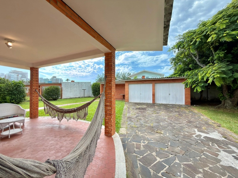 CASA EM ATLÂNTIDA COM DOIS TERRENOS: 18ª foto da galeria de imagens do imóvel