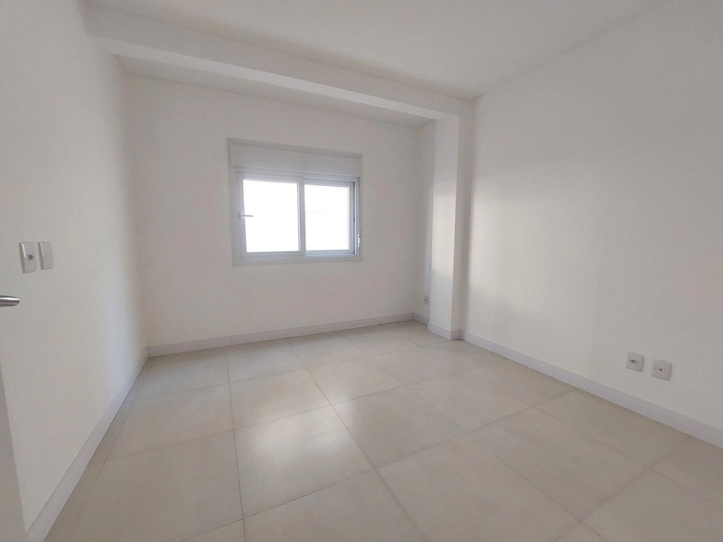 Amplo apartamento 3 dormitórios,1 suite,de frente, ZN, Capão da Canoa.: 12ª foto da galeria de imagens do imóvel