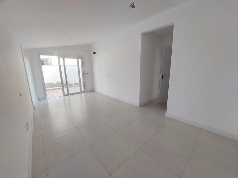 Amplo apartamento 3 dormitórios,1 suite,de frente, ZN, Capão da Canoa.: 9ª foto da galeria de imagens do imóvel