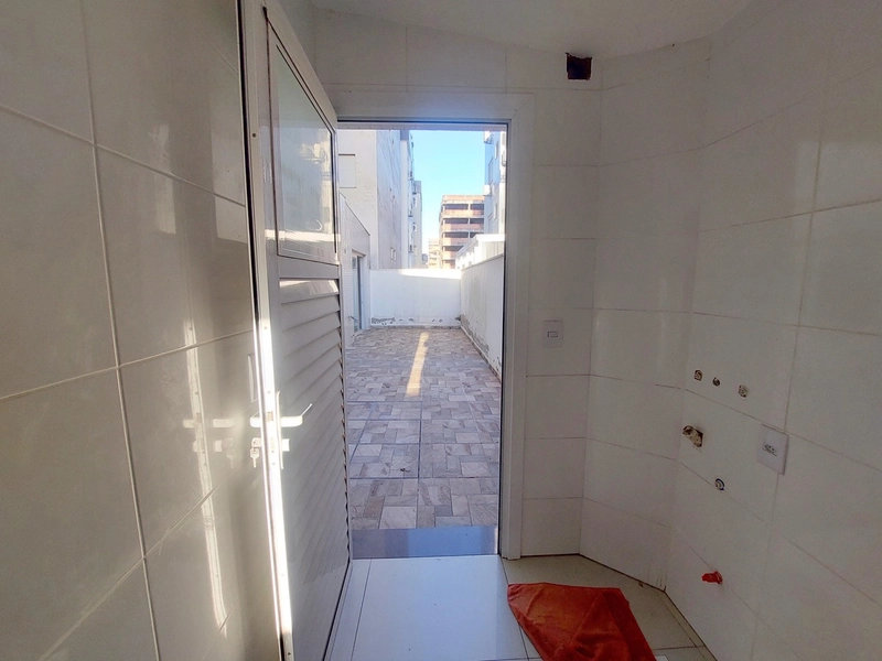 Amplo apartamento 3 dormitórios,1 suite,de frente, ZN, Capão da Canoa.: 10ª foto da galeria de imagens do imóvel