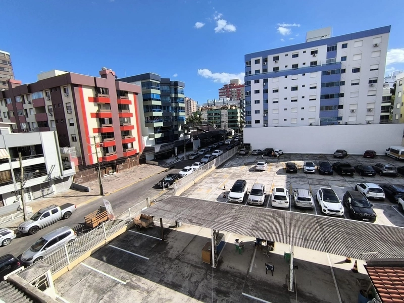 Apartamento de 02 dormitórios no Centro de Capão da Canoa: 3ª foto da galeria de imagens do imóvel