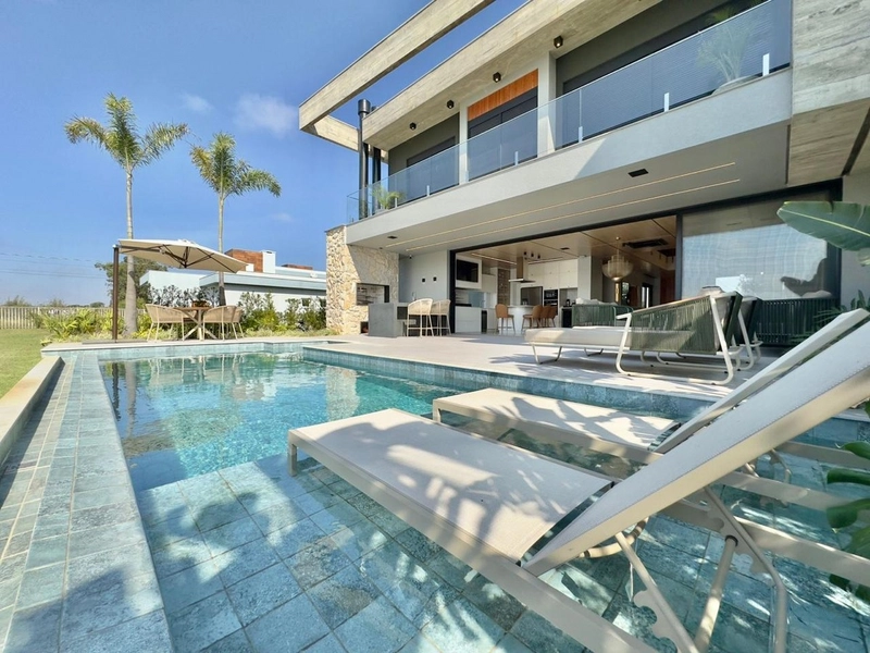 CONDOMÍNIO CAPÃO ILHAS RESORT - CASA COM VISTA INCRÍVEL PARA O LAGOA: 16ª foto da galeria de imagens do imóvel