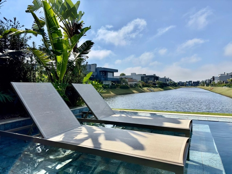 CONDOMÍNIO CAPÃO ILHAS RESORT - CASA COM VISTA INCRÍVEL PARA O LAGOA: 41ª foto da galeria de imagens do imóvel