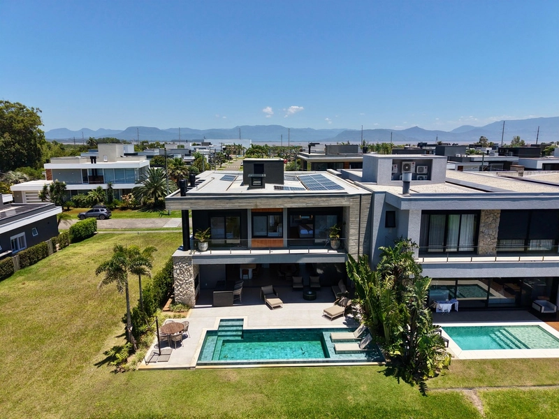 CONDOMÍNIO CAPÃO ILHAS RESORT - CASA COM VISTA INCRÍVEL PARA O LAGOA: 38ª foto da galeria de imagens do imóvel