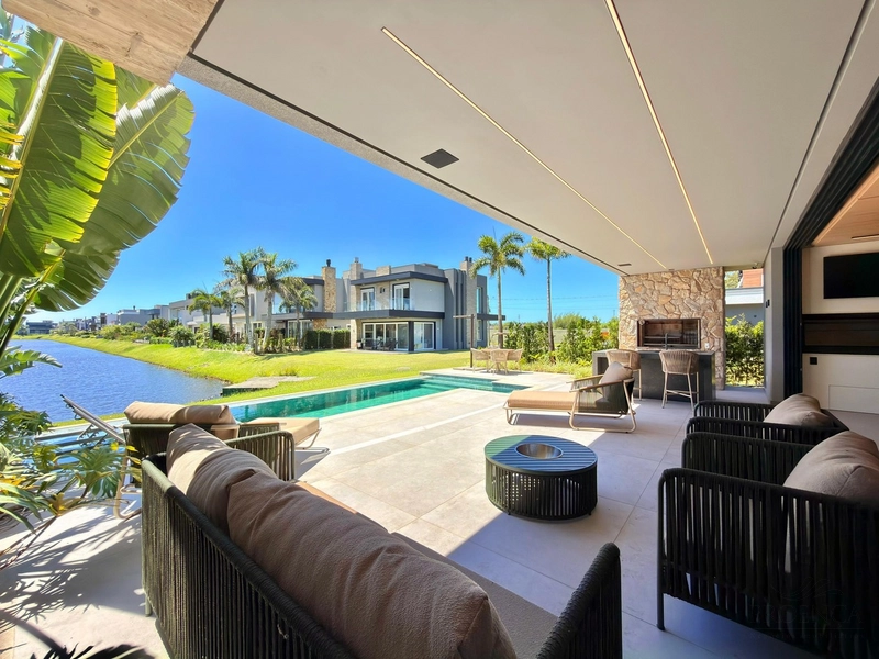 CONDOMÍNIO CAPÃO ILHAS RESORT - CASA COM VISTA INCRÍVEL PARA O LAGOA: 10ª foto da galeria de imagens do imóvel