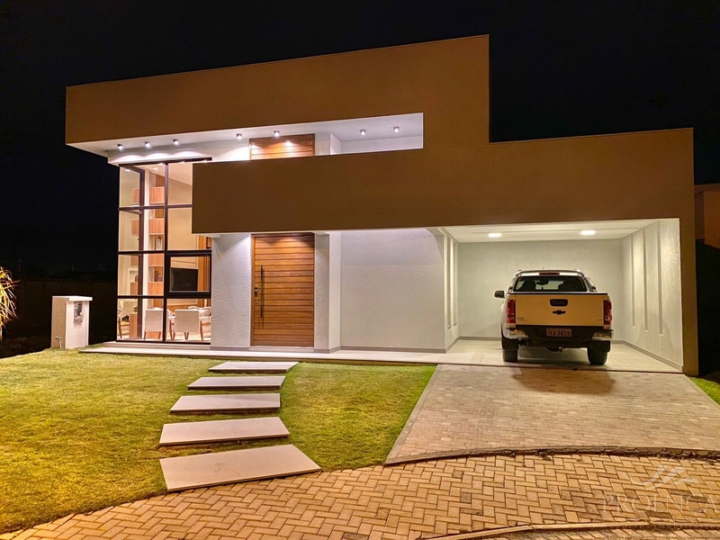 Casa com 4 suítes -  Condomínio Dubai Resort - Capão da Canoa: 3ª foto da galeria de imagens do imóvel