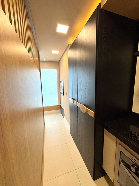 Apartamento 1 dormitório de alto padrão: 15ª foto da galeria de imagens do imóvel