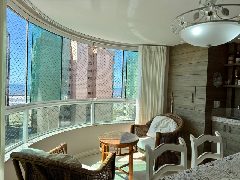 VISTA PARA O MAR E PARA PRAÇA LUIZ BASSANI  APARTAMENTO À VENDA: 8ª foto da galeria de imagens do imóvel