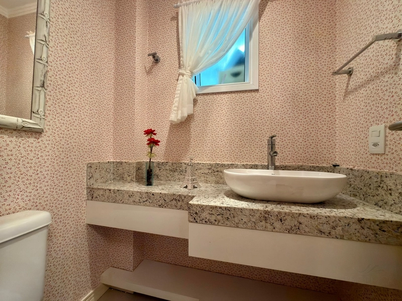 VISTA PARA O MAR E PARA PRAÇA LUIZ BASSANI  APARTAMENTO À VENDA: 32ª foto da galeria de imagens do imóvel