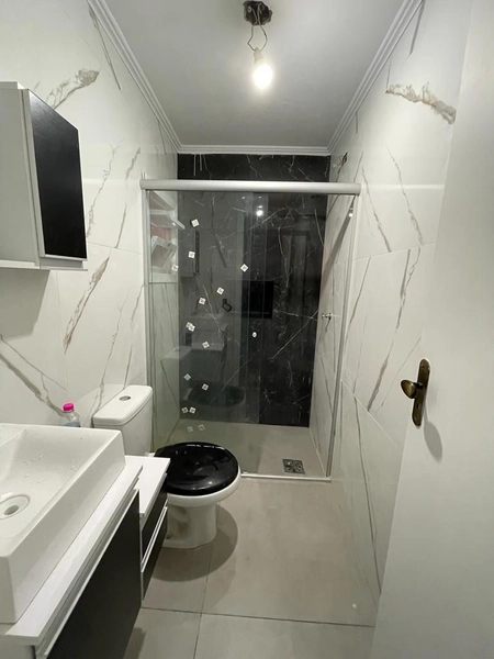 Sobrado geminado localizado dentro de condominínio fechado.: 8ª foto da galeria de imagens do imóvel