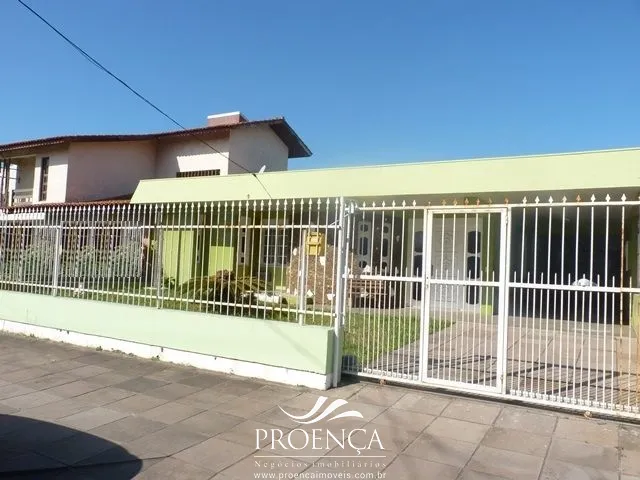 Casa 3 dormitórios, no Centro de Capão da Canoa: 4ª foto da galeria de imagens do imóvel