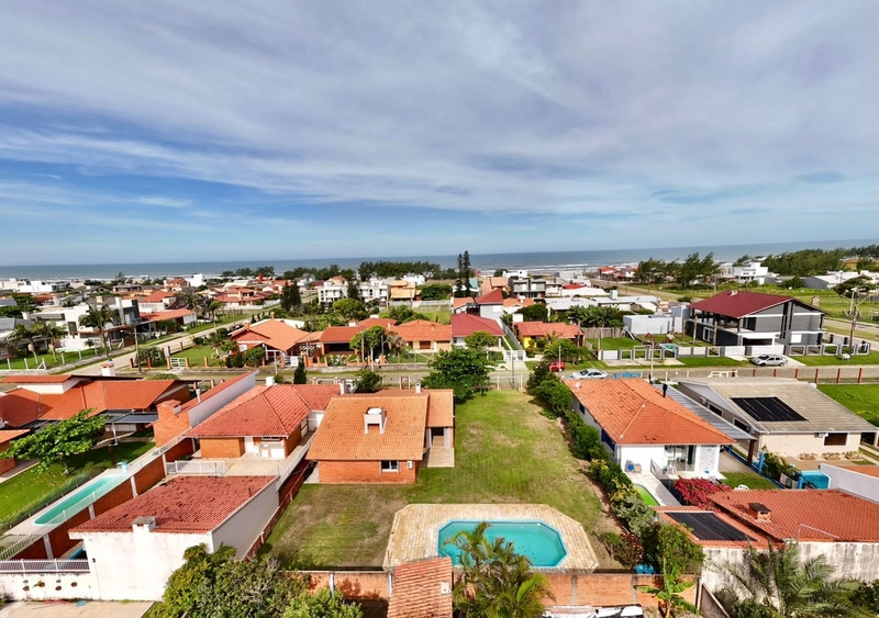 CASA COM PISCINA EM XANGRI-LÁ!!: 9ª foto da galeria de imagens do imóvel