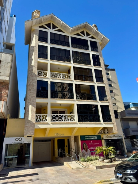 APARTAMENTO 2 QUARTOS JUNTO A PRAÇA FLAVIO BOIANOVSKI: 2ª foto da galeria de imagens do imóvel