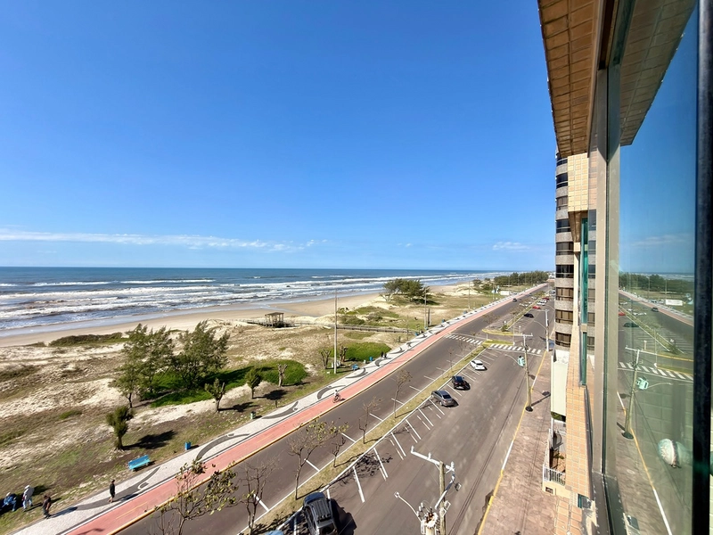  APARTAMENTO À VENDA EM CAPÃO DA CANOA! * VISTA PARA O MAR • 2 VAGAS: 1ª foto da galeria de imagens do imóvel