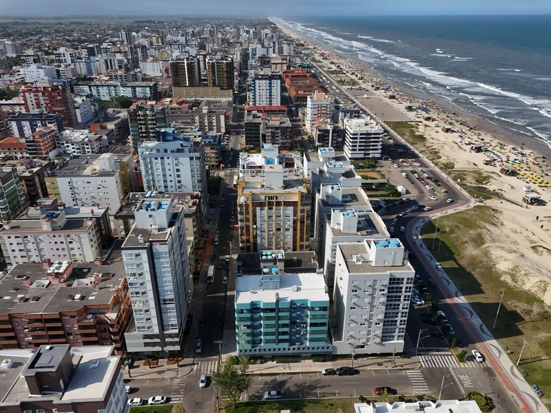 Apartamento de 02 dormitórios no centro de Capão da Canoa 50m da Praia: 4ª foto da galeria de imagens do imóvel