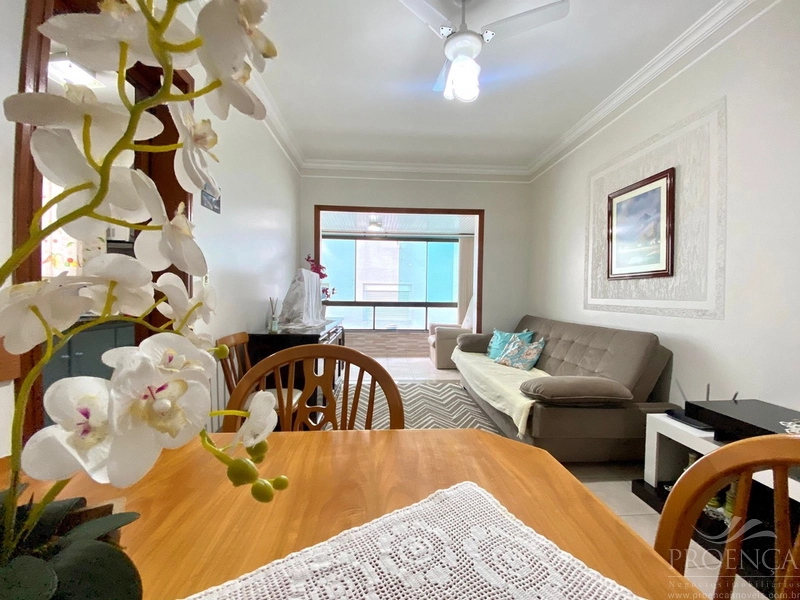 Apartamento de 02 dormitórios no centro de Capão da Canoa 50m da Praia: 1ª foto da galeria de imagens do imóvel