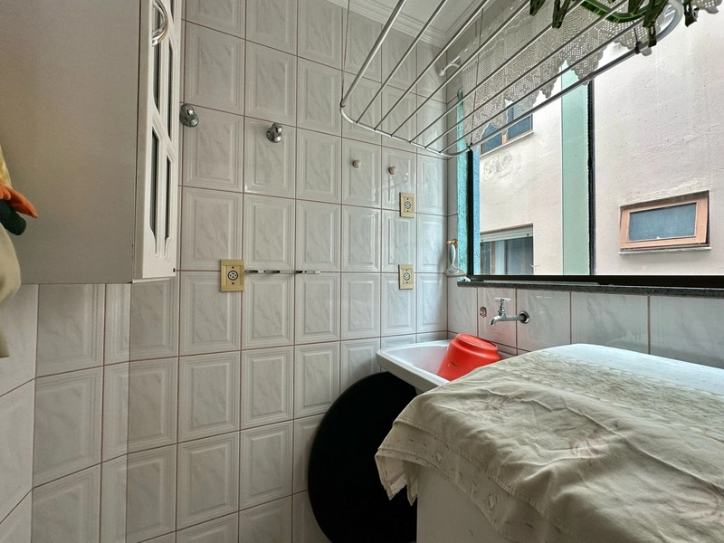 Apartamento de 02 dormitórios no centro de Capão da Canoa 50m da Praia: 18ª foto da galeria de imagens do imóvel