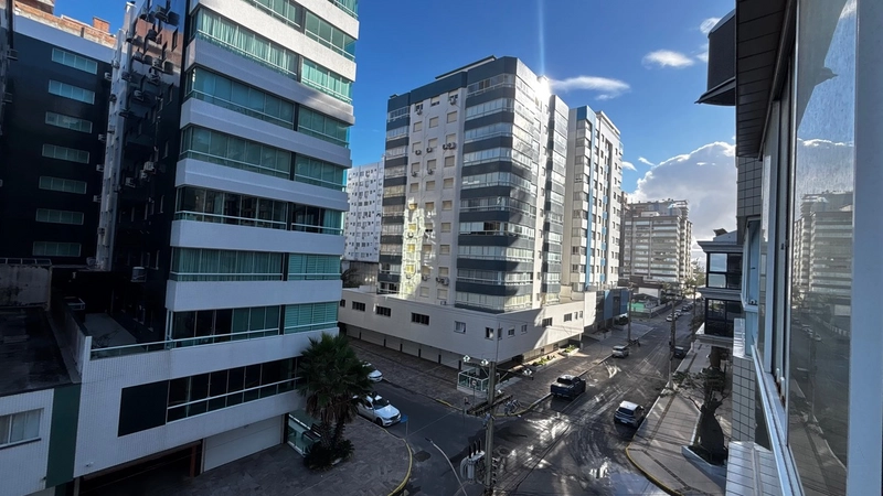 APARTAMENTO PARA LOCAÇÃO A UMA QUADRA DO MAR: 10ª foto da galeria de imagens do imóvel
