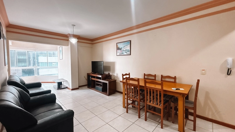 APARTAMENTO PARA LOCAÇÃO A UMA QUADRA DO MAR: 5ª foto da galeria de imagens do imóvel