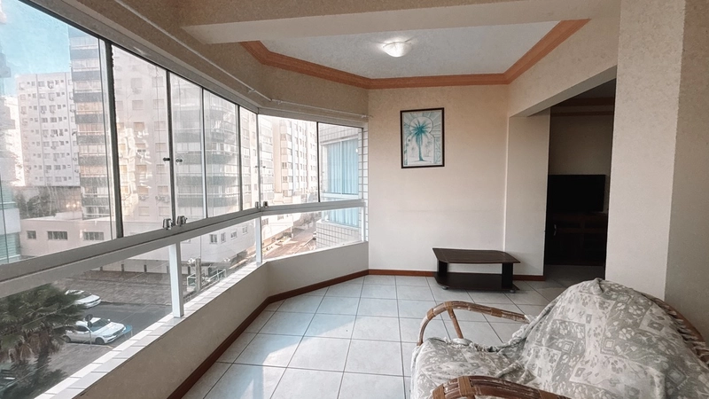 APARTAMENTO PARA LOCAÇÃO A UMA QUADRA DO MAR: 7ª foto da galeria de imagens do imóvel