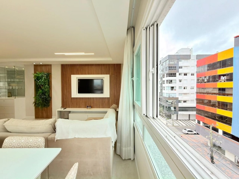 Apartamento de 2 dormitórios sendo1 suíte, Zona Nova em Capão da Canoa: 1ª foto da galeria de imagens do imóvel