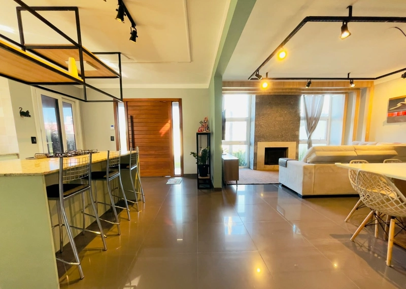SOBRADO 04 DORMITÓRIOS MOBILIADO E DECORADO !!: 11ª foto da galeria de imagens do imóvel