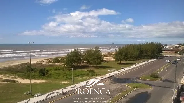 Luxuoso Apartamento Beira Mar 2 suítes americanas e 1 com closet.: 1ª foto da galeria de imagens do imóvel