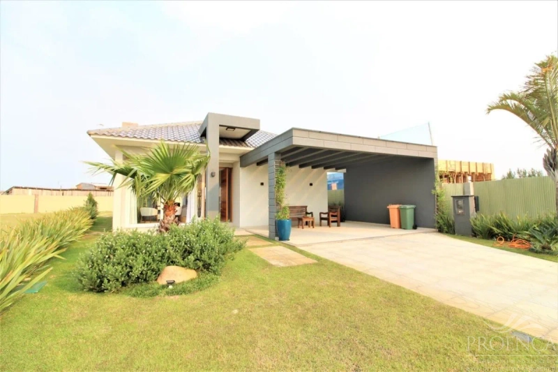 Casas em condomínio à venda em Xangri-Lá. Riviera.: 1ª foto da galeria de imagens do imóvel