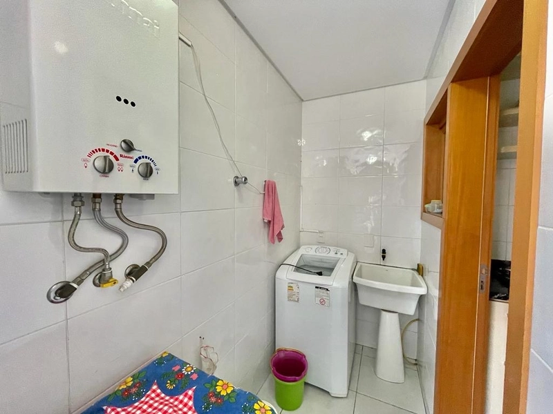 Apartamento com 02 dormitórios no centro de Capão da Canoa.: 2ª foto da galeria de imagens do imóvel