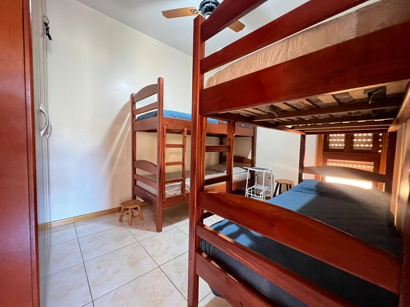 Duplex com 02 dormitórios, Mobiliado, sacada em L a 03 quadras do mar: 26ª foto da galeria de imagens do imóvel