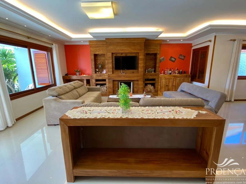 Casa mobiliada e decorada, a poucos metros do mar: 3ª foto da galeria de imagens do imóvel