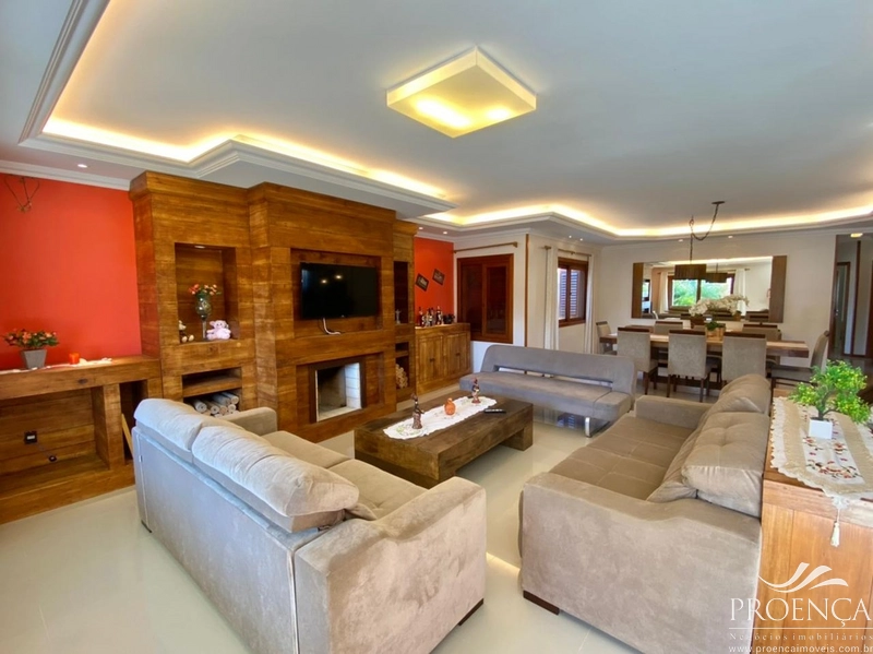 Casa mobiliada e decorada, a poucos metros do mar: 2ª foto da galeria de imagens do imóvel