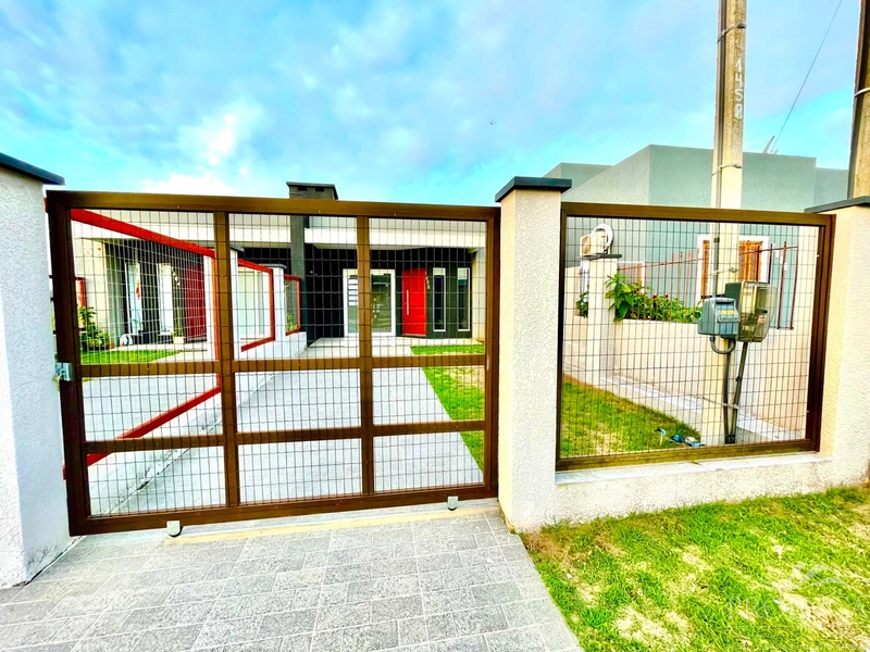 Linda casa geminada: 2ª foto da galeria de imagens do imóvel