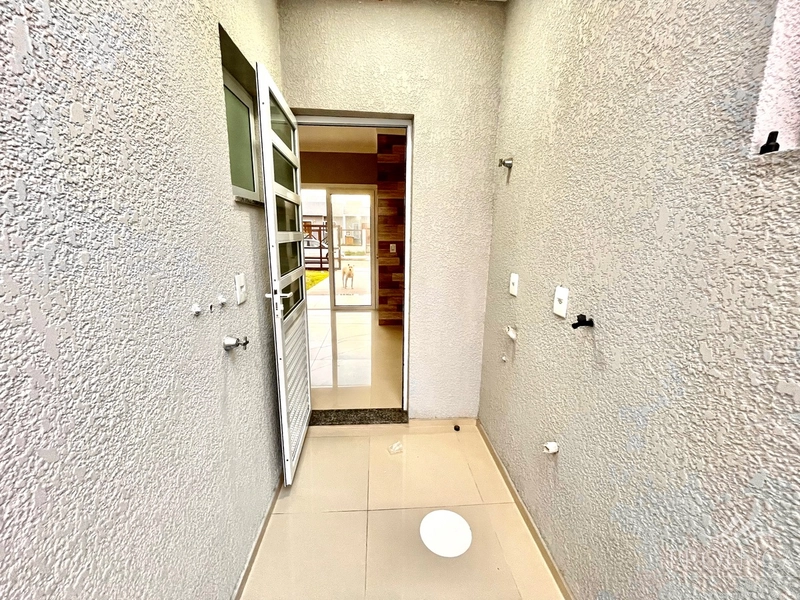 Linda casa geminada: 12ª foto da galeria de imagens do imóvel