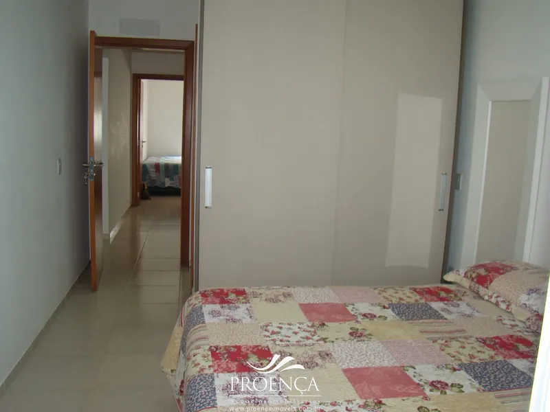 Apartamento de frente, 2 dormitórios sendo 1 suíte.: 4ª foto da galeria de imagens do imóvel