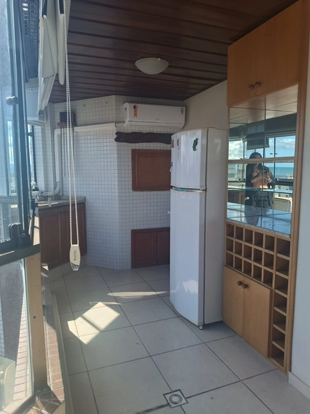 Apartamento 03 dormitórios a poucos passos do mar Capão da Canoa: 2ª foto da galeria de imagens do imóvel
