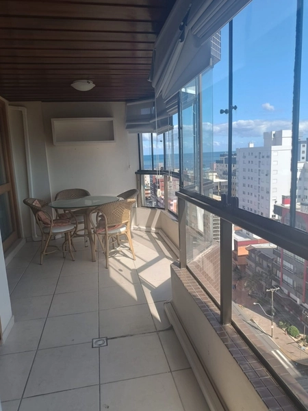 Apartamento 03 dormitórios a poucos passos do mar Capão da Canoa: 4ª foto da galeria de imagens do imóvel