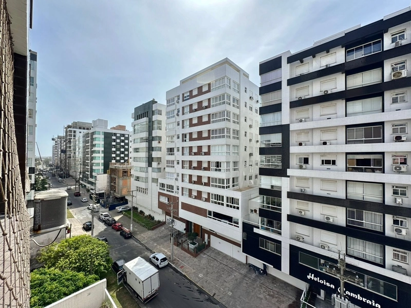 Apertamento de 1 Dormitório com box: 3ª foto da galeria de imagens do imóvel